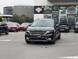 Kia Carnival-12