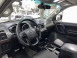 Toyota Land Cruiser Prado-11