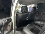 Toyota Land Cruiser Prado-13