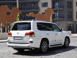 Lexus LX 570-20