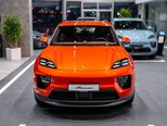 Porsche Macan-2