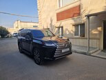 Lexus LX 500d-2
