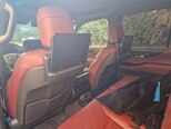 Lexus LX 500d-12