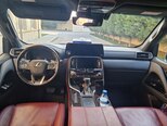 Lexus LX 500d-11