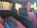 Lexus LX 500d-9