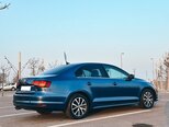 Volkswagen Jetta-18