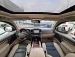 Toyota Land Cruiser-7