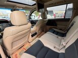 Toyota Land Cruiser-10
