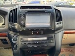 Toyota Land Cruiser-16