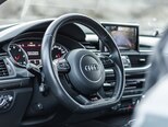 Audi RS7-8
