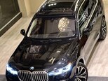 BMW X7-7