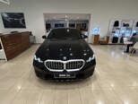 BMW i5-1