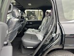 Toyota Land Cruiser-6