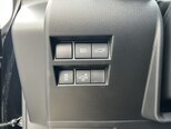 Toyota Land Cruiser-15