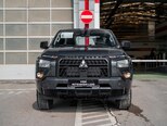 Mitsubishi L200-1