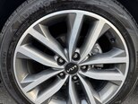 Kia K5-10