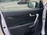 Kia Sorento-13