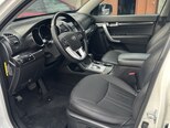 Kia Sorento-12