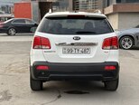 Kia Sorento-2