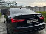 Audi A6-12