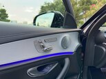 Mercedes E 300 de-12