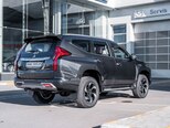 Mitsubishi Pajero Sport-6