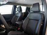 Mitsubishi L200-13