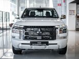 Mitsubishi L200-1