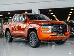 Mitsubishi L200-11