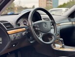 Mercedes E 280-17