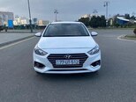 Hyundai Accent-1