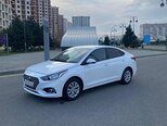 Hyundai Accent-8