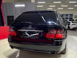 Mercedes E 220 d-12