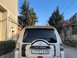 Mitsubishi Pajero-16