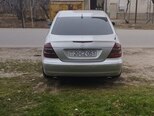 Mercedes E 270-2