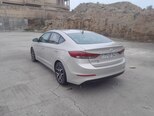 Hyundai Elantra-3
