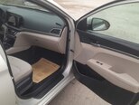 Hyundai Elantra-7