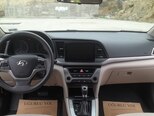 Hyundai Elantra-10