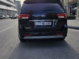Kia Carnival-2