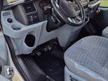 Ford Transit-9