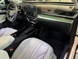 Volkswagen ID.6 X-10