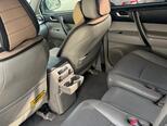 Toyota Highlander-7