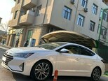 Hyundai Elantra-7