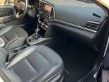 Hyundai Elantra-15