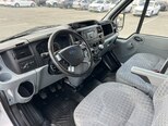 Ford Transit-9