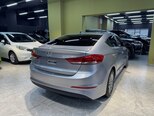 Hyundai Elantra-12