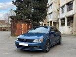 Volkswagen Jetta-2