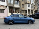 Volkswagen Jetta-5