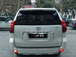 Toyota Land Cruiser Prado-6