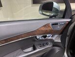 Volvo XC90-11